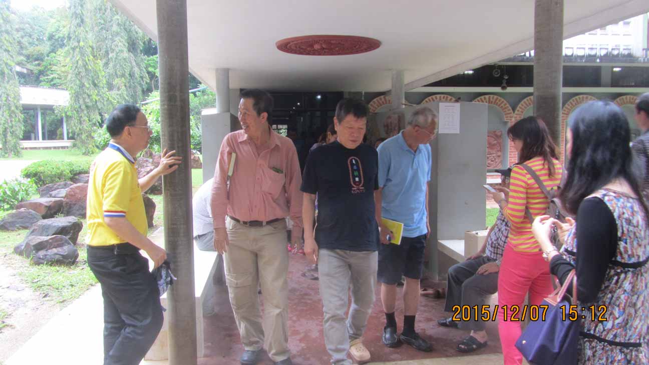 Wat_Suan_Mokh 24.JPG 104.0K